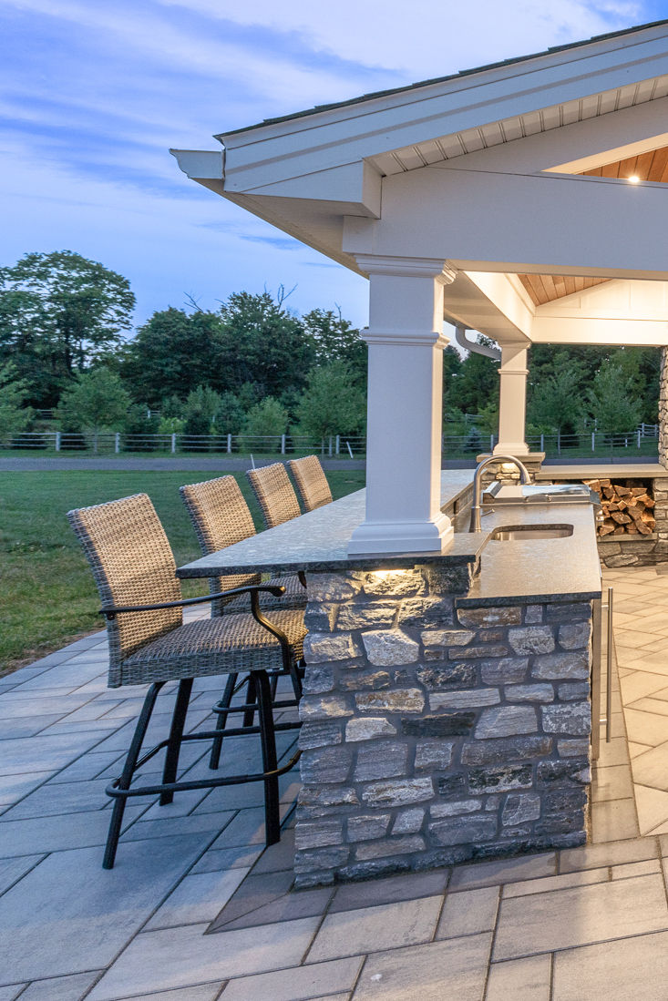 Beautiful hardscape patio and outdoor living space